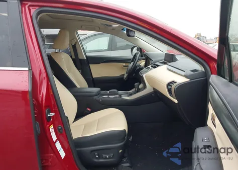 2018 Lexus Nx 300 z USA, uszkodzony, nr VIN JTJBARBZ1J2173938